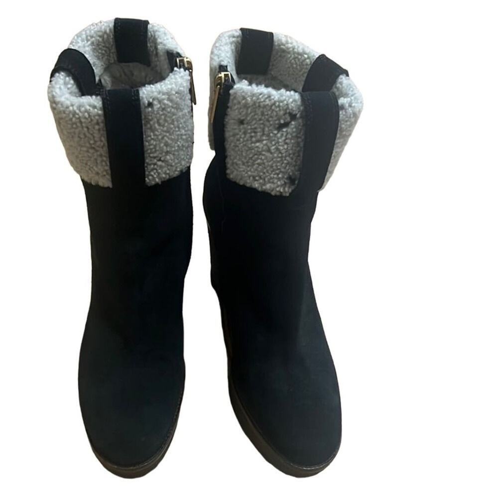 YSL YVES SAINT LAURENT SUEDE SHEARING ANKLE ASPEN WEDGE BOOTS SIZE 39